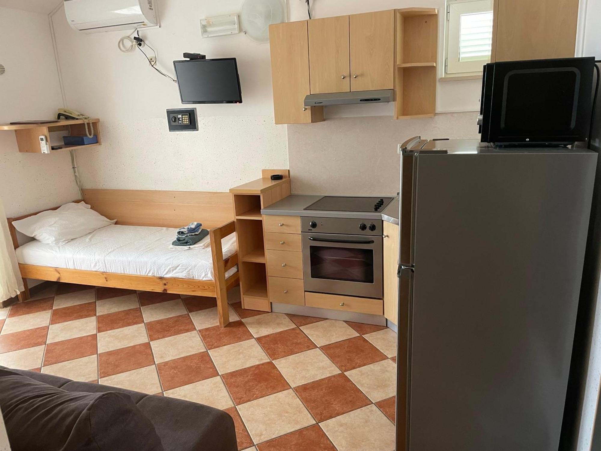 Apartments Pag-Travel Novalja Ngoại thất bức ảnh